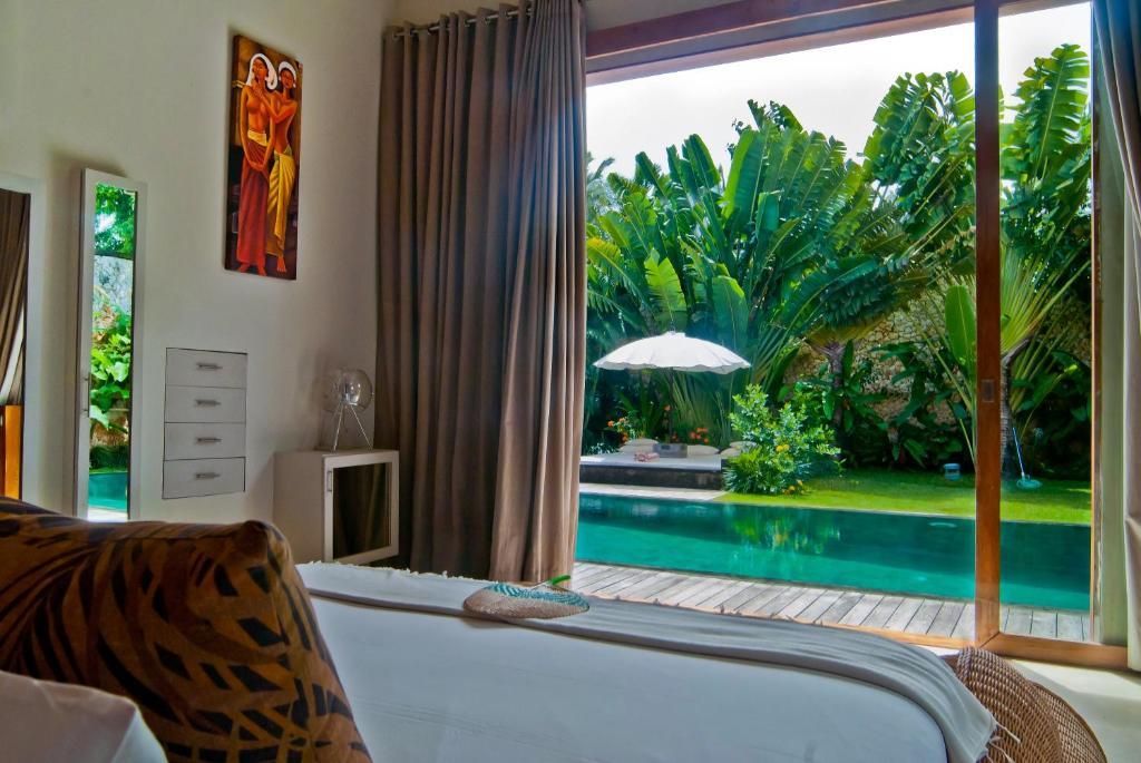 Eko Villa Seminyak - Tropical Villa, Walk To Beach Bilik gambar