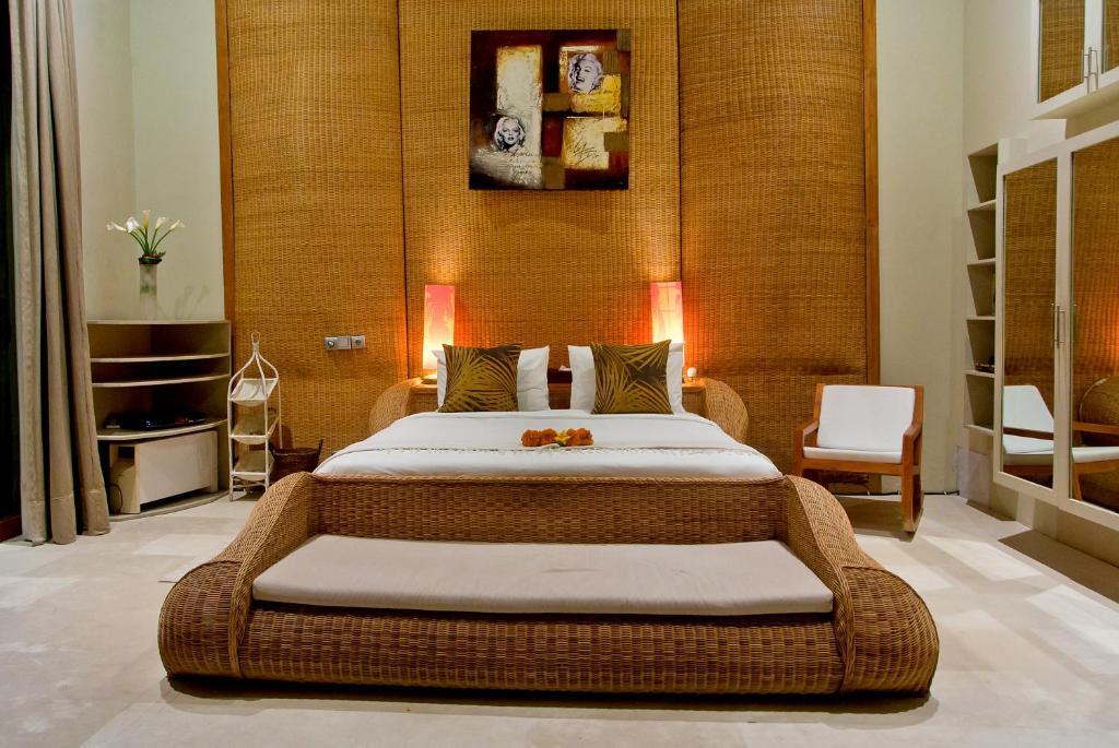 Eko Villa Seminyak - Tropical Villa, Walk To Beach Bilik gambar