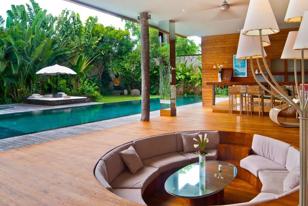 Eko Villa Seminyak - Tropical Villa, Walk To Beach Luaran gambar