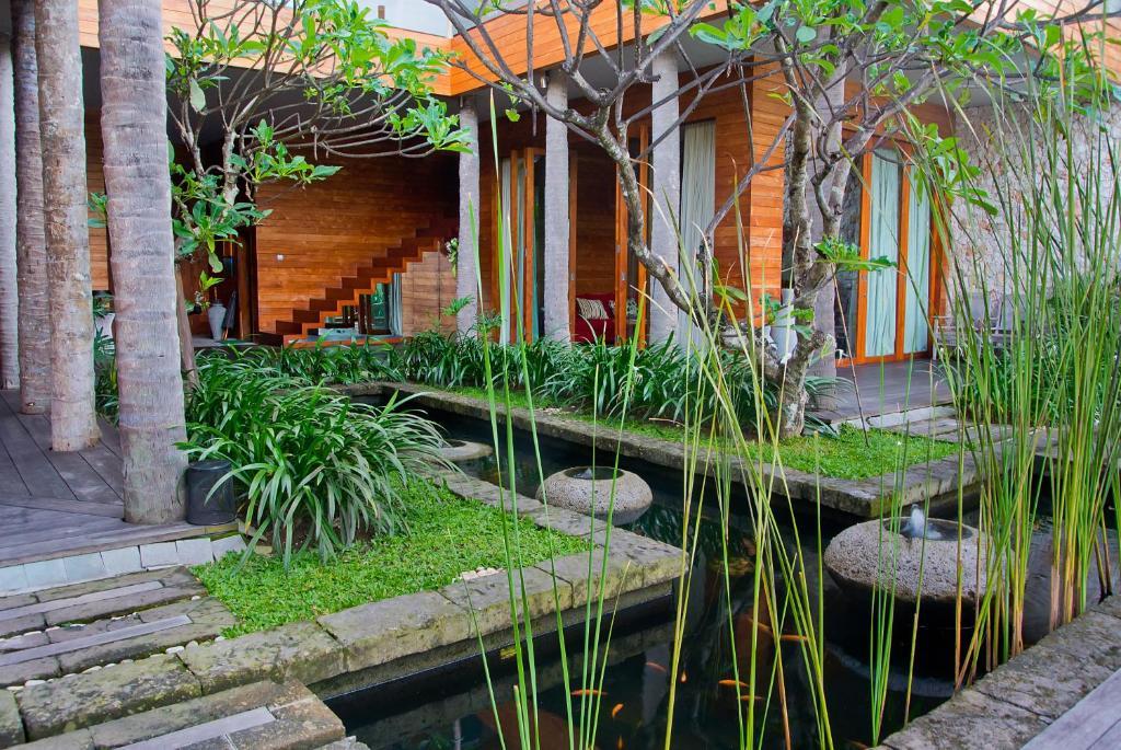 Eko Villa Seminyak - Tropical Villa, Walk To Beach Luaran gambar